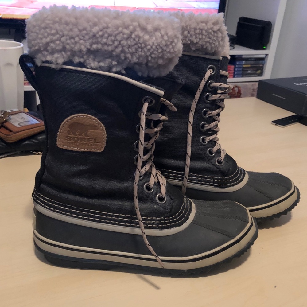 Sorel x Madewell Snow boots | Size 7 | Dark Grey